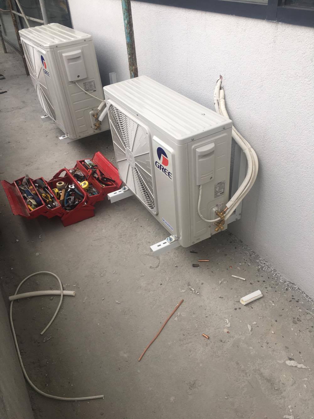 18378857_1868257086747453_1400577474_o-min