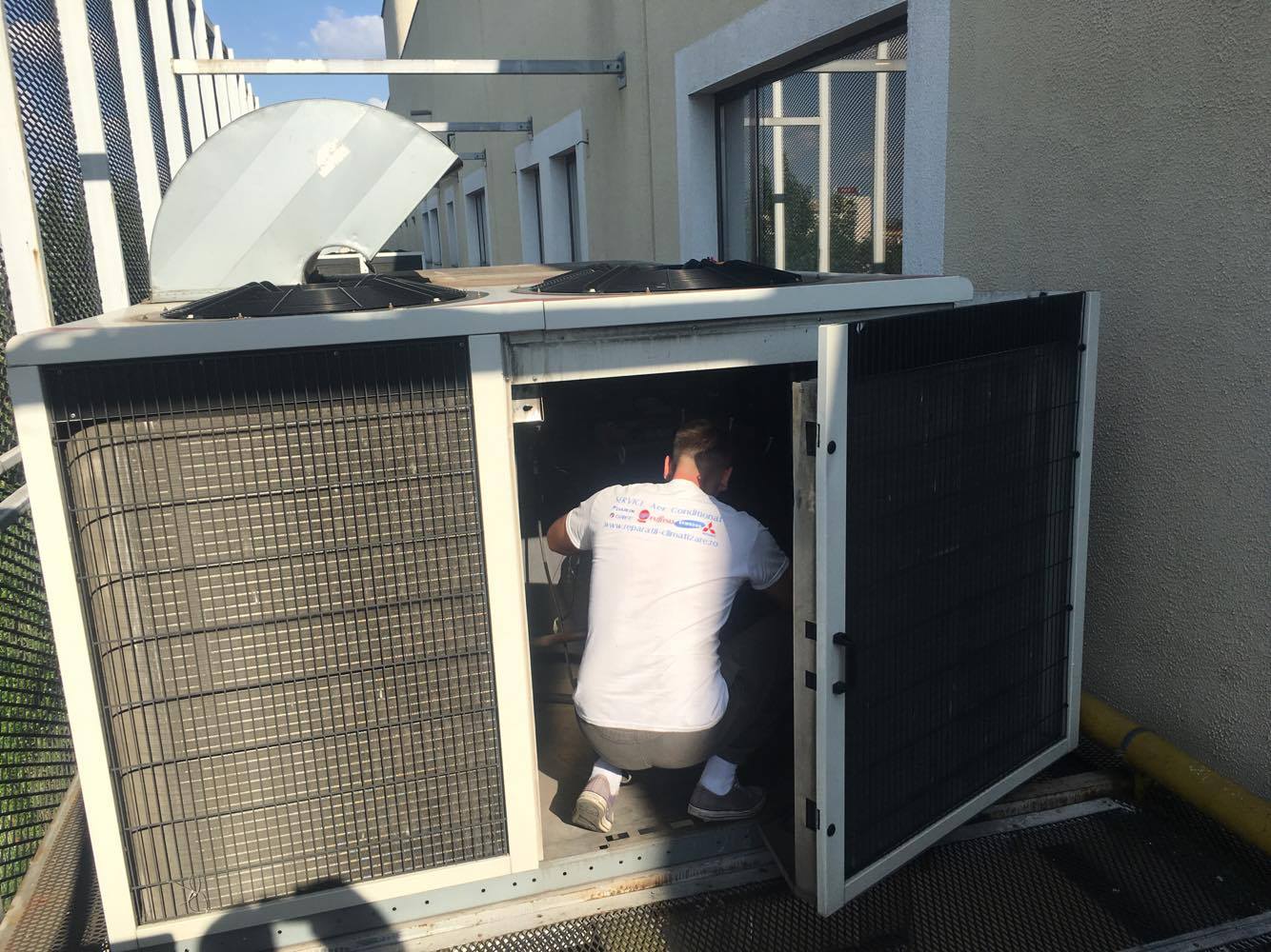 19125867_1884542371785591_15320280_o-min