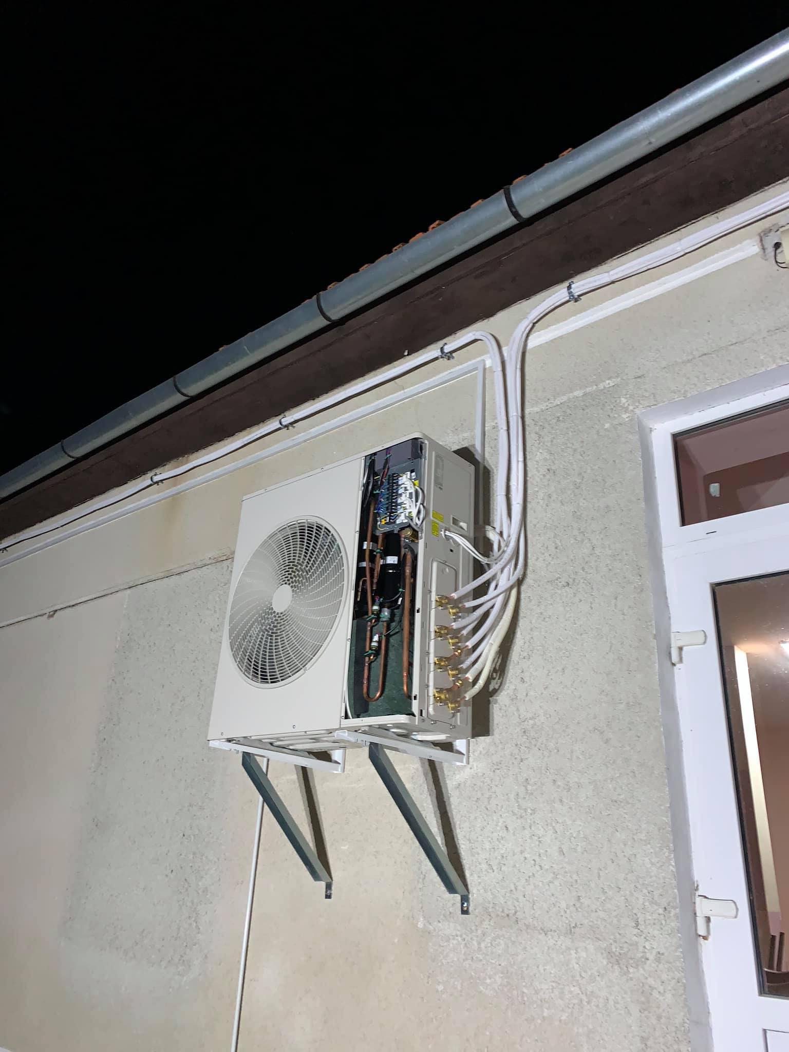 87804083_1116001528741875_8116582075894595584_n